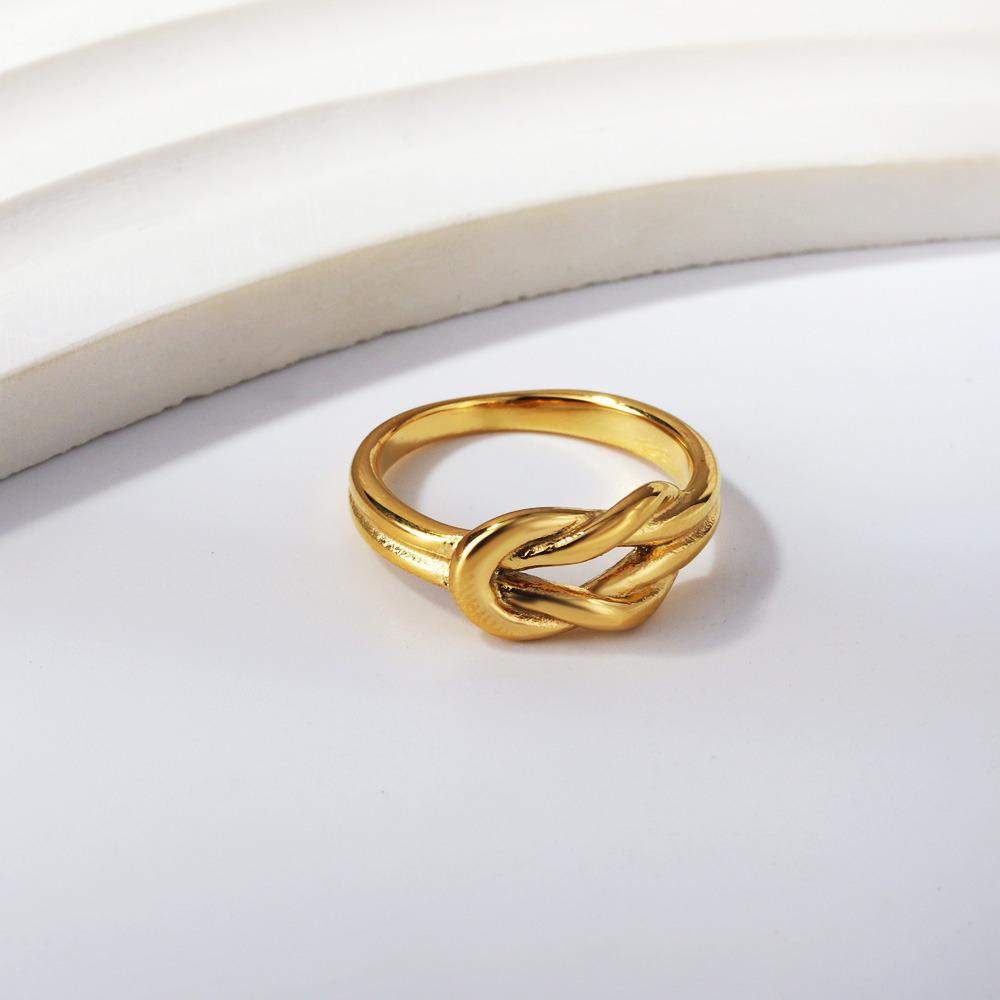 Melisande Gold Ring