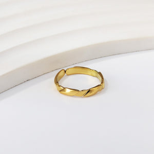 Zoe Gold Ring